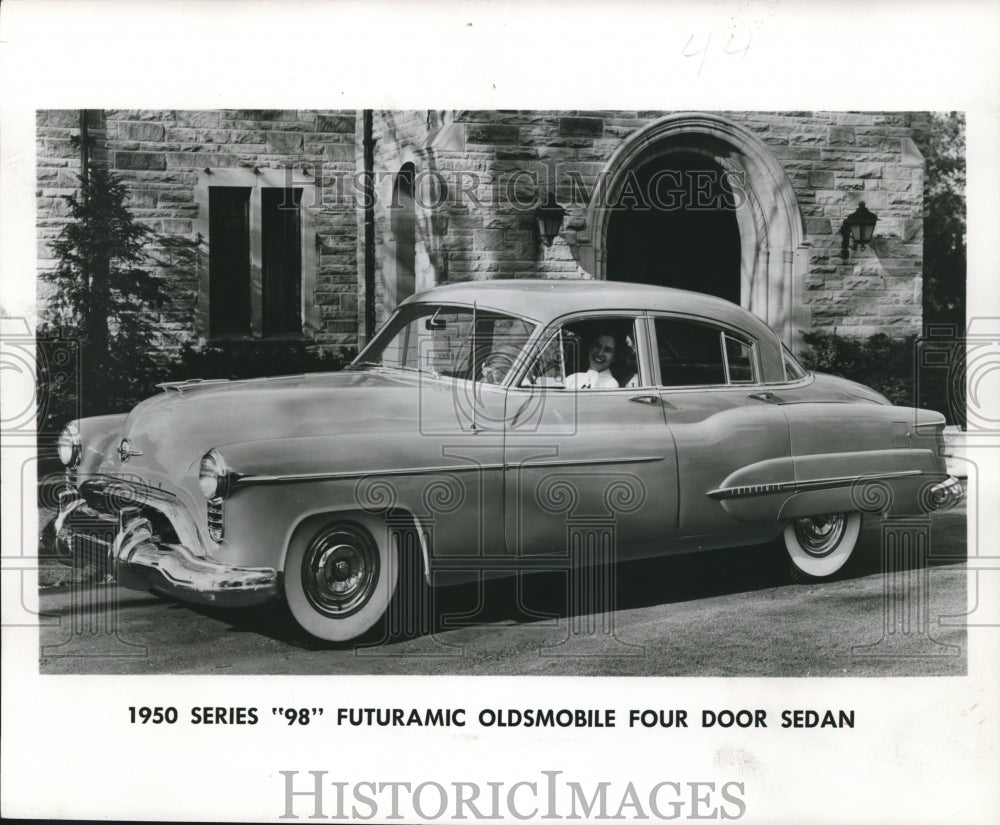 1949 Press Photo 1950 Series "98" Futuramic Oldsmobile Four Door Sedan
