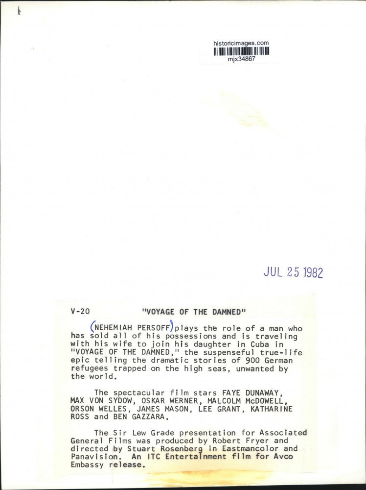 1982 Press Photo Nehemiah Persoff in "Voyage Of The Damned" - mjx34867