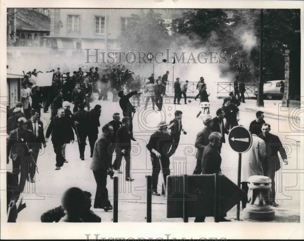 1967 Press Photo Rioters Hurl Stones in Quimper, France - mjx36407