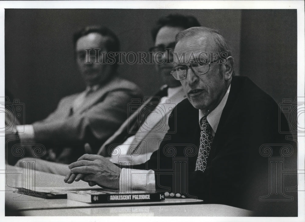 1977 Press Photo Ted Freedman, Lecturer at The Race Relations Institute