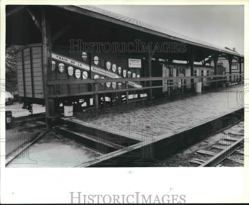 1983 Press Photo Wisconsin's Car on Friendship Train at Railroad Museum- Historic Images