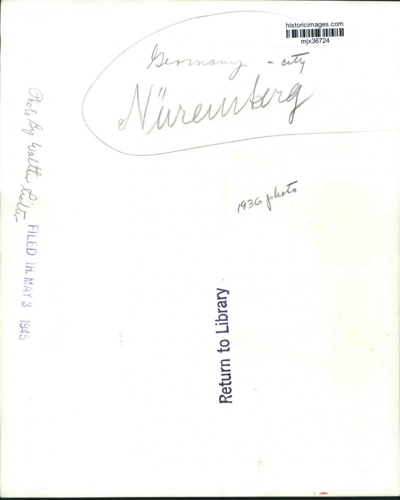 1936 Press Photo Idyllic Street Corner in Nuremberg, Germany - mjx36724