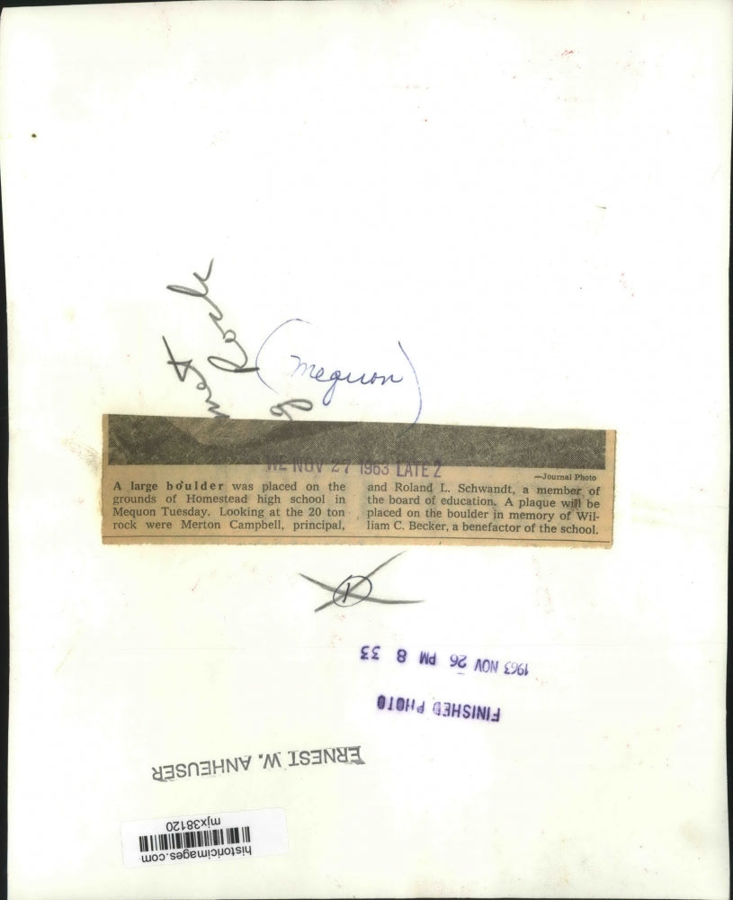 1963 Press Photo Merton Campbell, Roland Schwandt Admire Boulder, Homestead High