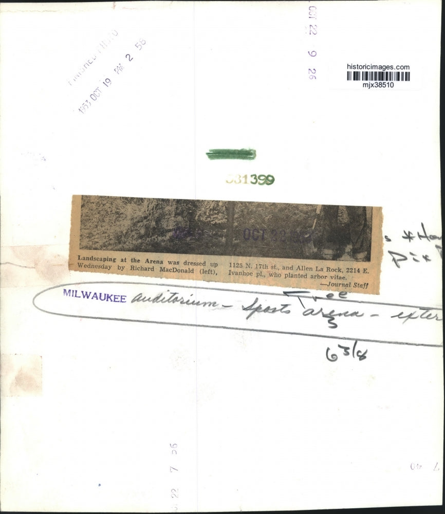1953 Press Photo Richard MacDonald/Allen La Rock Plant Trees at Milwaukee Arena