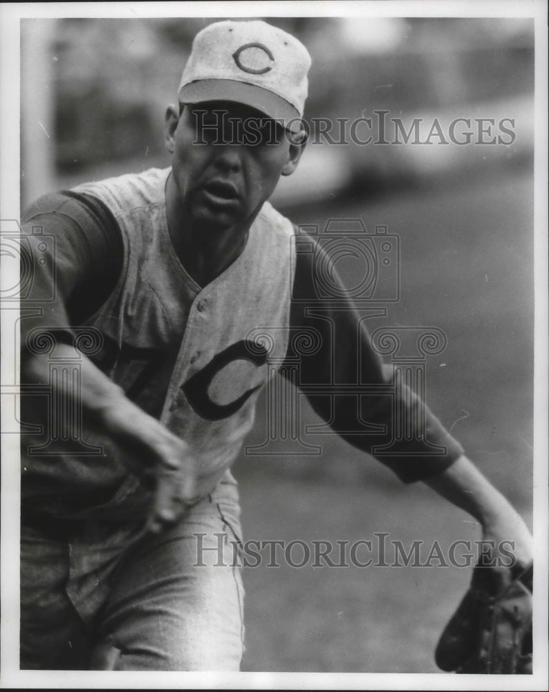 1959 Press Photo Bob Purkey, Cincinnati Reds Pitcher - mjx38571- Historic Images