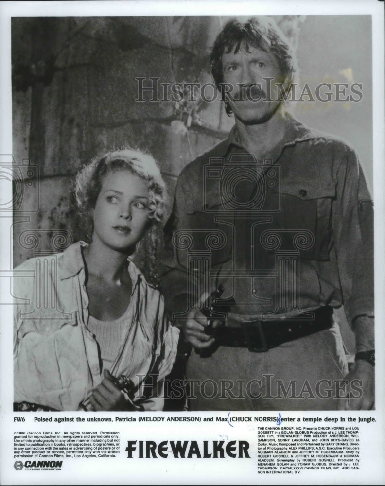 1986 Press Photo Actors Melody Anderson and Chuck Norris in &quot;Firewalker&quot;- Historic Images