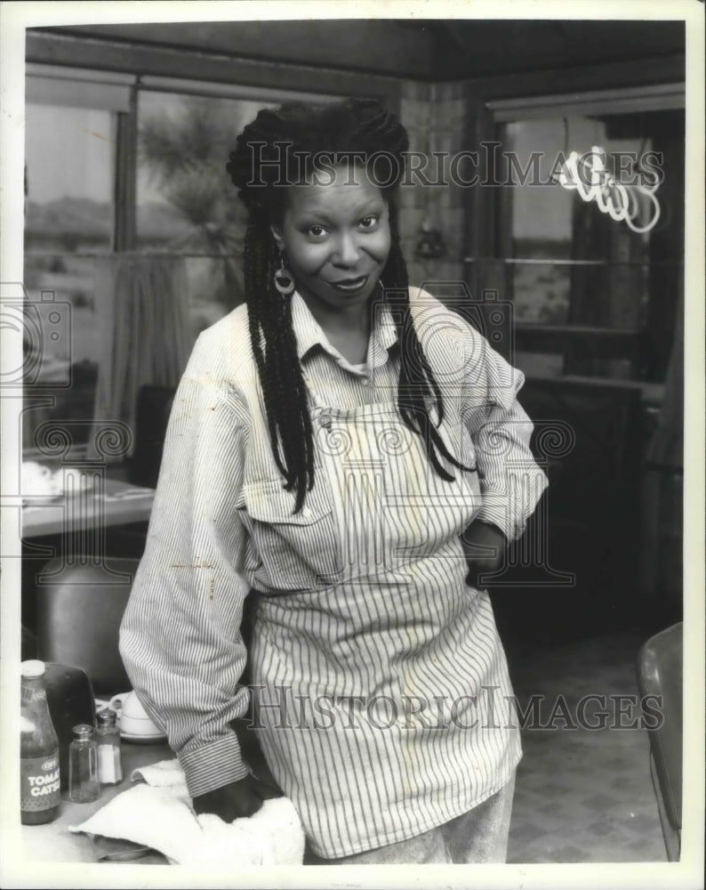 1984 Press Photo Whoopi Goldberg in &quot;Bagdad Cafe&quot; - mjx38673- Historic Images