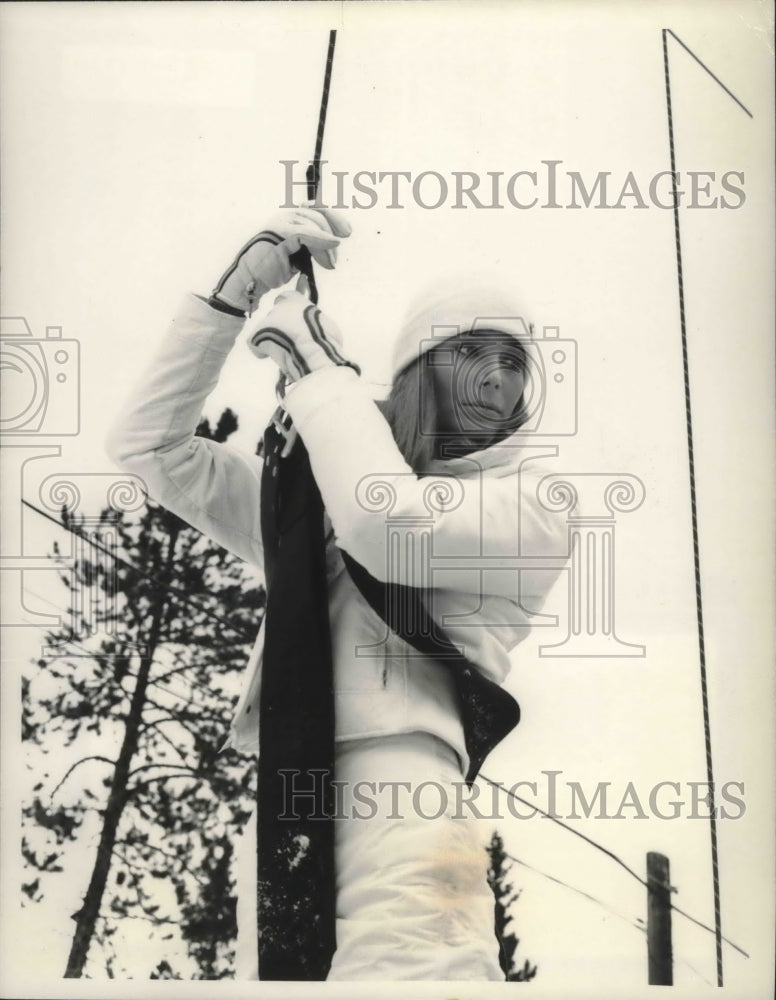 1960 Press Photo Deborah Raffin Stars as Ski Champion in "Ski Lift to Death"
