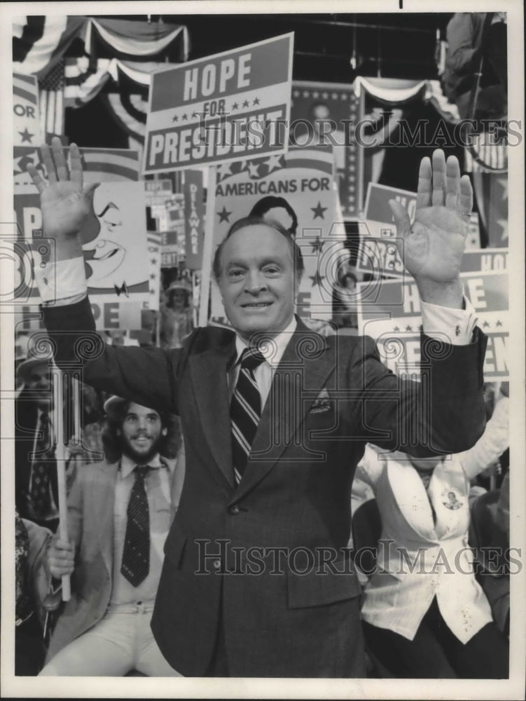 1980 Press Photo Comedian Bob Hope in &quot;Hope for Preesident!&quot; - mjx39450- Historic Images