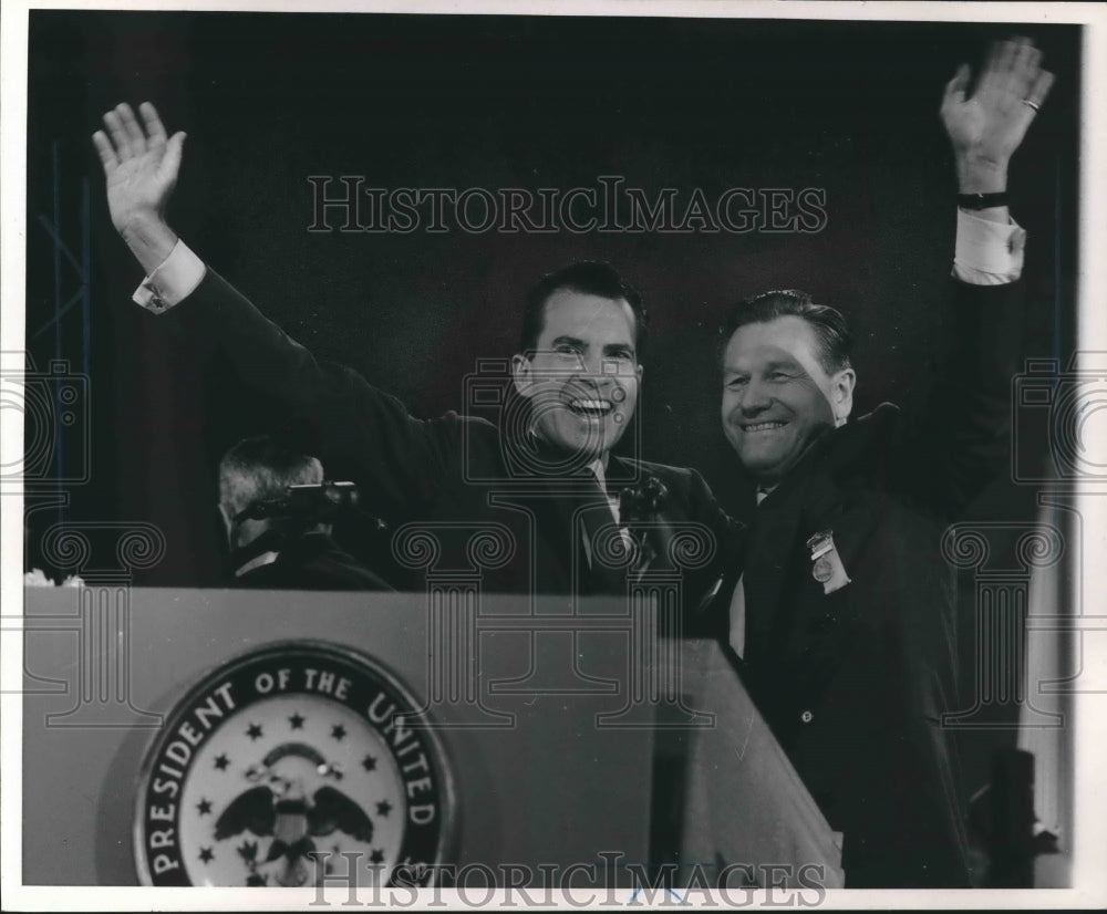 1968 Press Photo Richard Nixon, Nelson Rockefeller at GOP Convention