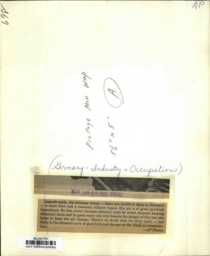 1973 Press Photo Chimney sweep with his broom in Germany