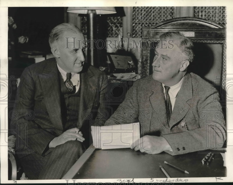 Load image into Gallery viewer, 1933 Press Photo President-elect Franklin D. Roosevelt and Raymond Moley
