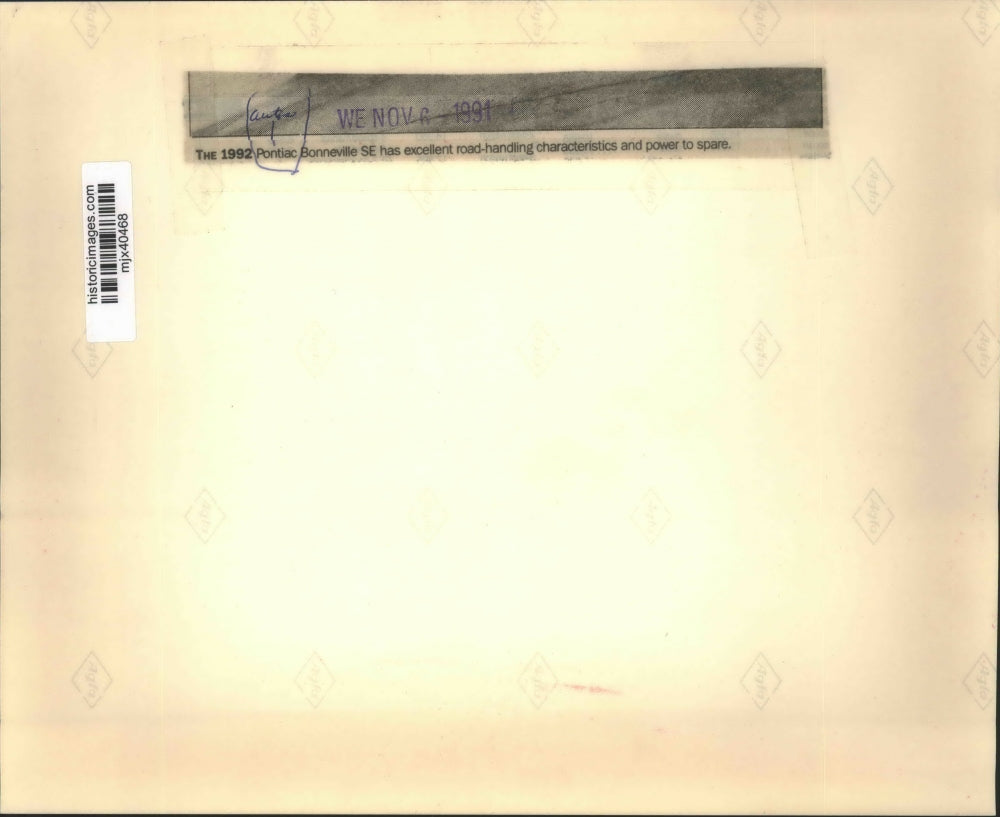 1991 Press Photo 1992 Pontiac Bonneville SE - mjx40468