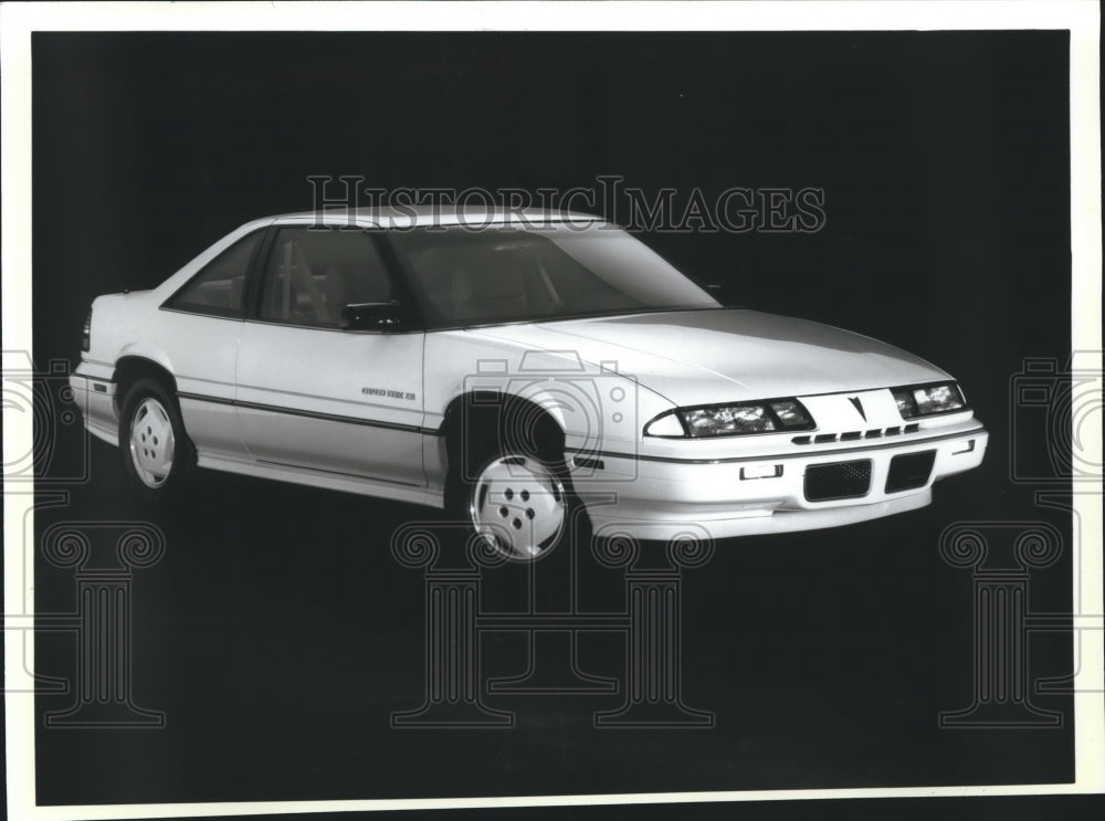 Press Photo Pontiac Grand Prix SE - mjx40475