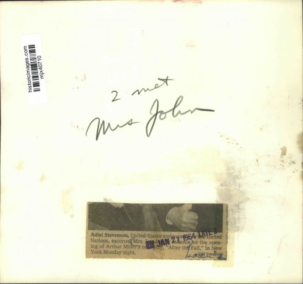 1964 Press Photo Adlai Stevenson escorted Mrs. Lyndon B. Johnson in New York.
