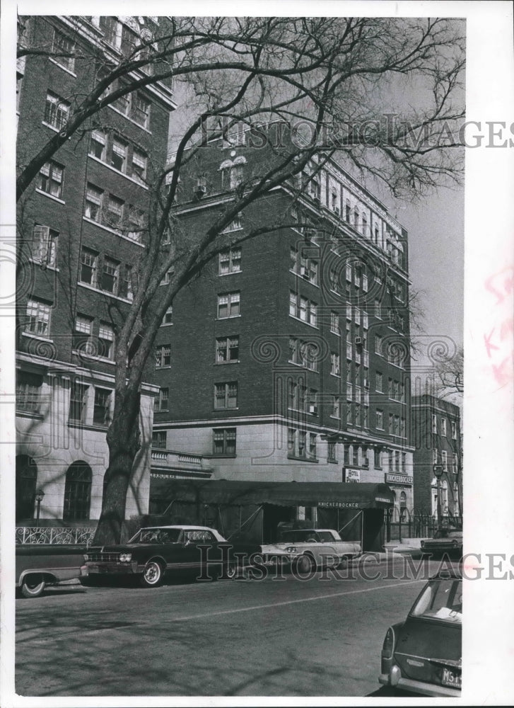 1966 Press Photo The former Kaiser-Knickerbocker hotel - mjx41136- Historic Images