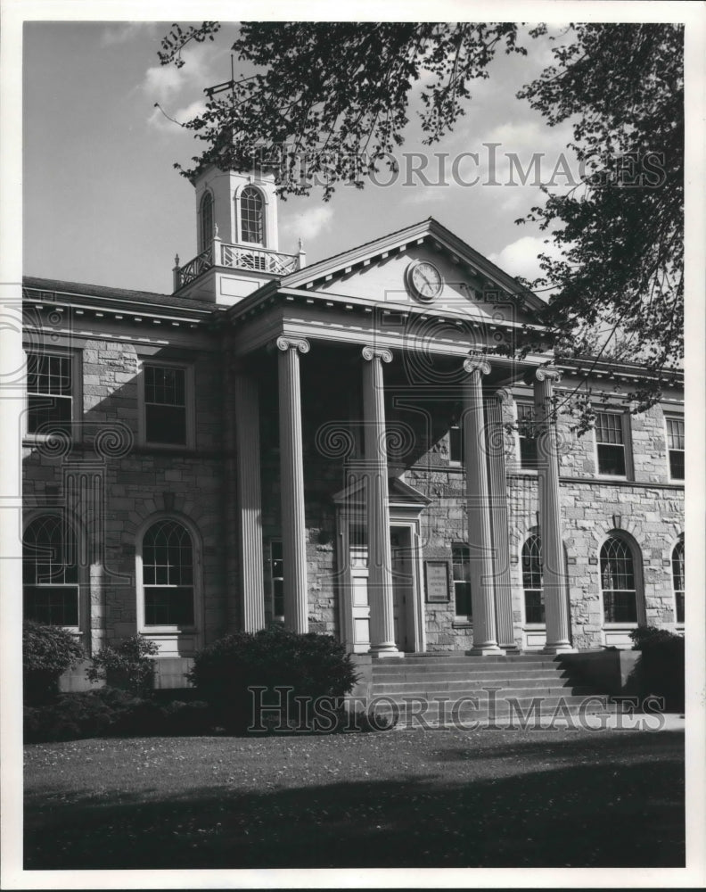 1963 Press Photo Library, The Institute of Paper Chemistry, Appleton, Wisconsin.- Historic Images