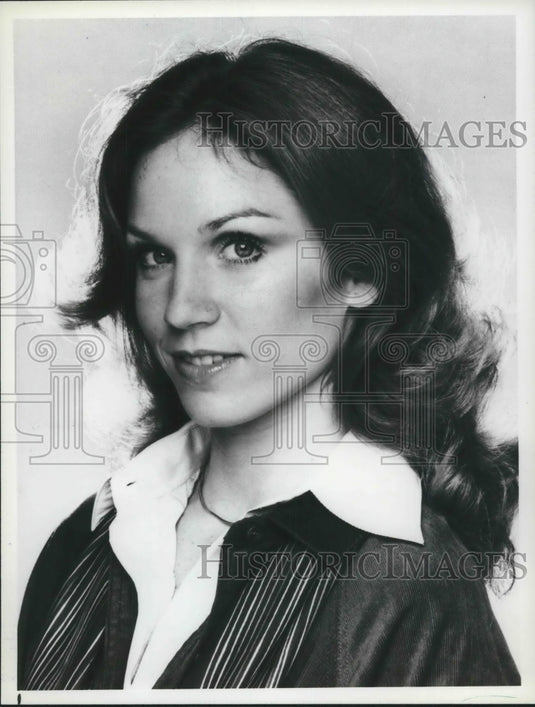 1982 Press Photo Marilu Henner stars in "Taxi" as Elaine Nardo. - mjx42509- Historic Images