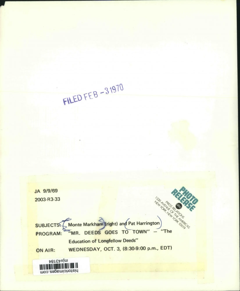 1969 Press Photo Monte Markham and Pat Harrington in "Mr. Deeds Goes to Town"