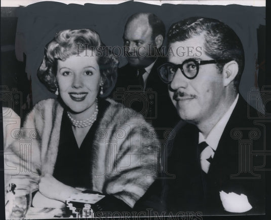 1954 Press Photo Actress Marie McDonald shown in happier days with Harry Karl.- Historic Images