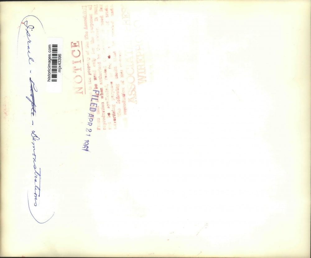 1961 Press Photo Israeli parade to celebrate Israel's 13th anniversary as nation