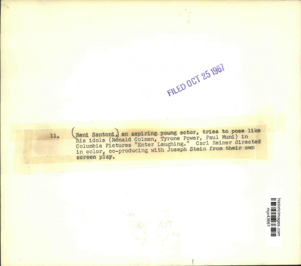1967 Press Photo Reni Santoni stars in Columbia Pictures "Enter Laughing"