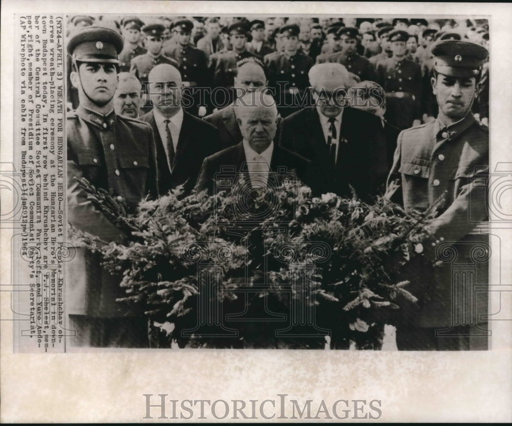 1964 Press Photo Soviet Premier Khrushchev at Hungarian wreath placing ceremony- Historic Images