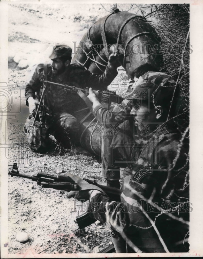 1968 Press Photo Arab commandos of Al Fatah guerilla organization in Jordan