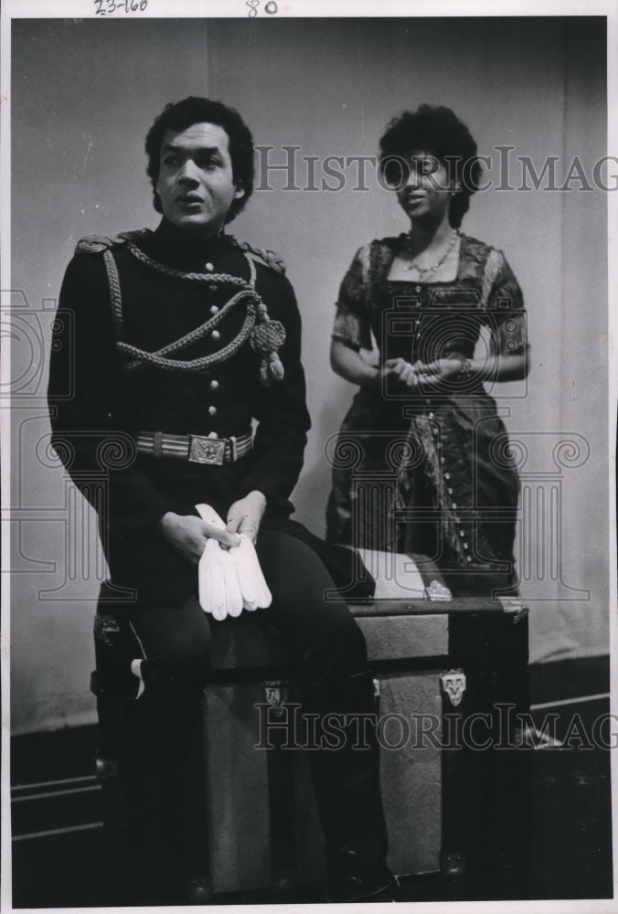 1976 Press Photo Milwaukee Repertory Theater production &quot;The Trial of the Moke&quot;- Historic Images