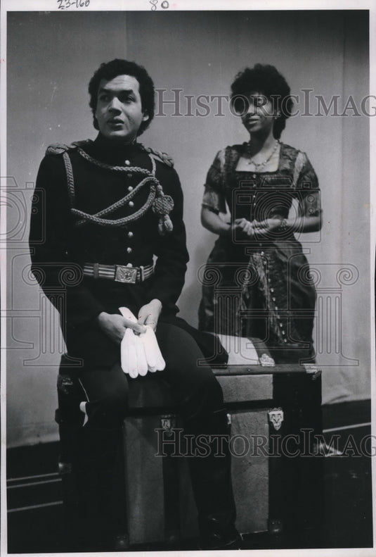 1976 Press Photo Milwaukee Repertory Theater production "The Trial of the Moke"- Historic Images