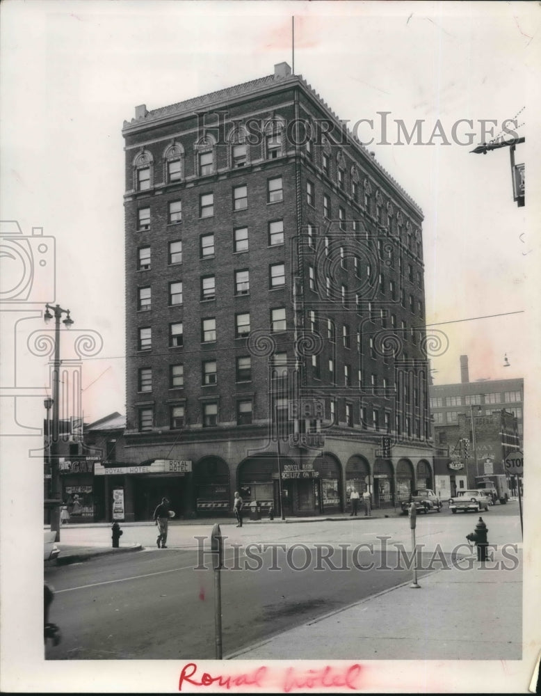 1958 Press Photo Wisconsin's Royal Hotel on W. Michigan Street, sold to Eli Corp- Historic Images