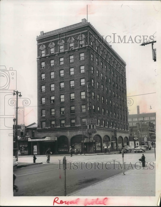 1958 Press Photo Wisconsin's Royal Hotel on W. Michigan Street, sold to Eli Corp- Historic Images