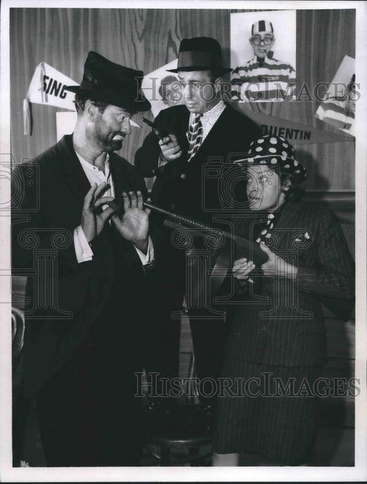 1965 Press Photo Martha Raye guest stars on "The Red Skelton Hour" - mjx45045- Historic Images