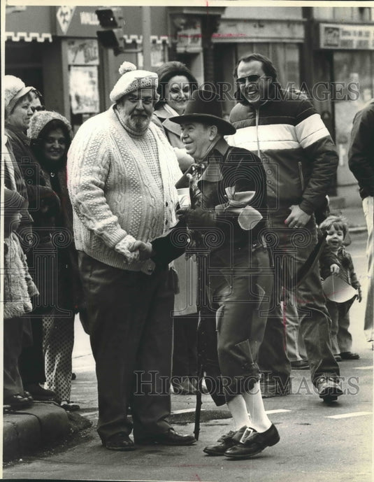 1980 Press Photo Saint Patrick's Day parade leprechaun in Milwaukee, Wisconsin.- Historic Images