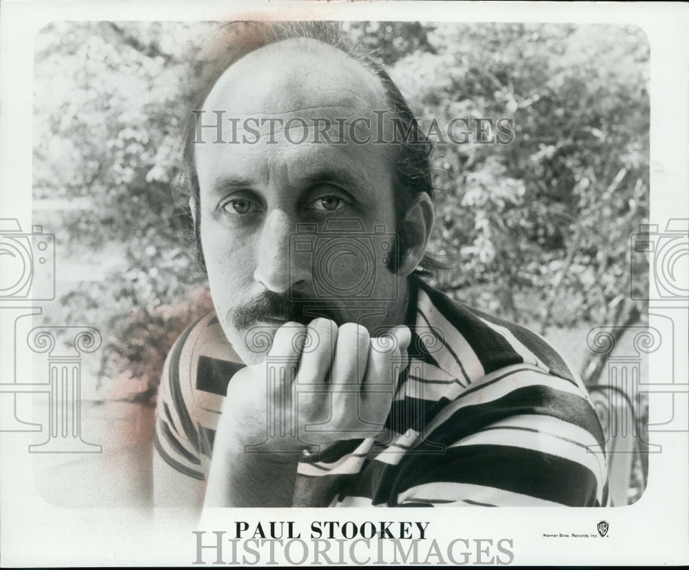 1971 Press Photo Paul Stookey of Peter, Paul and Mary fame. - mjx47569- Historic Images