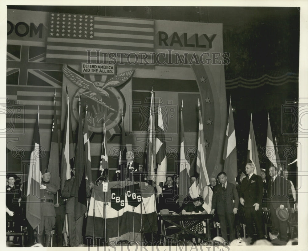 1941 Press Photo Herbert Swope presents flags of Nazidom&#39;s foes at Freedom Rally- Historic Images