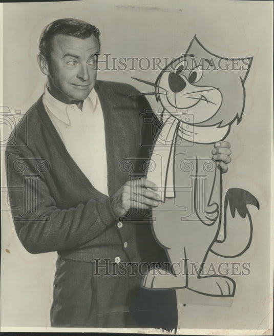 1963 Press Photo John Stephenson voice of "Fancy-Fancy" on "Top Cat" series.- Historic Images