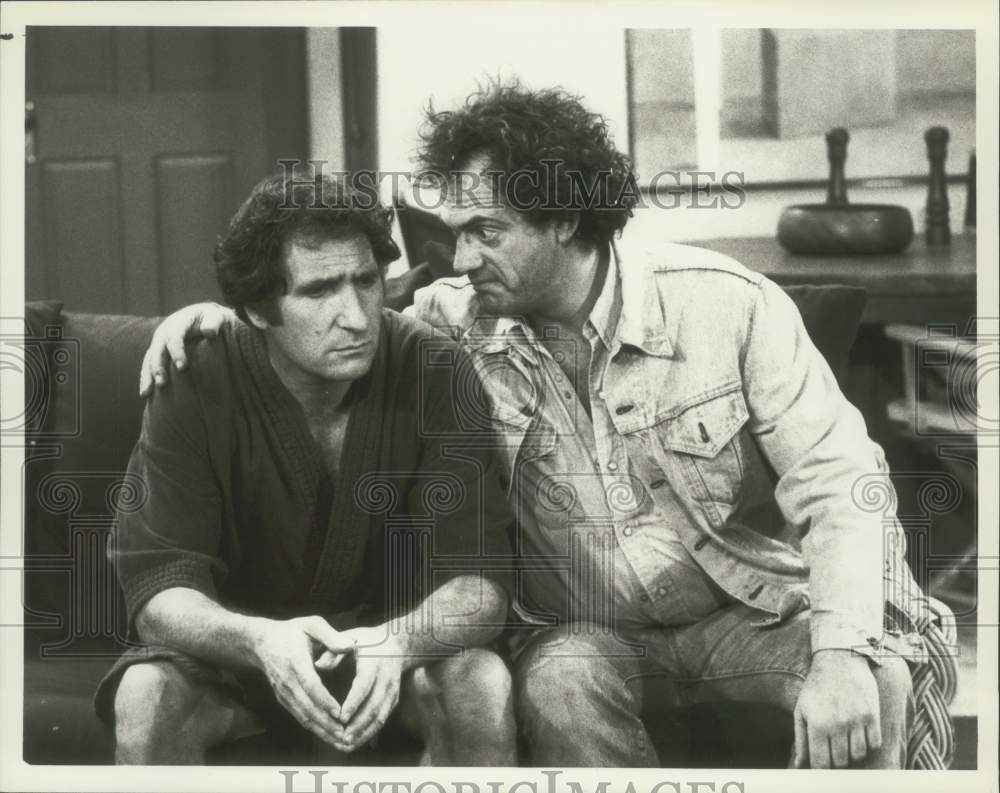 1983 Press Photo Judd Hirsch and Christopher Lloyd in NBC&#39;s &quot;Taxi&quot;- Historic Images