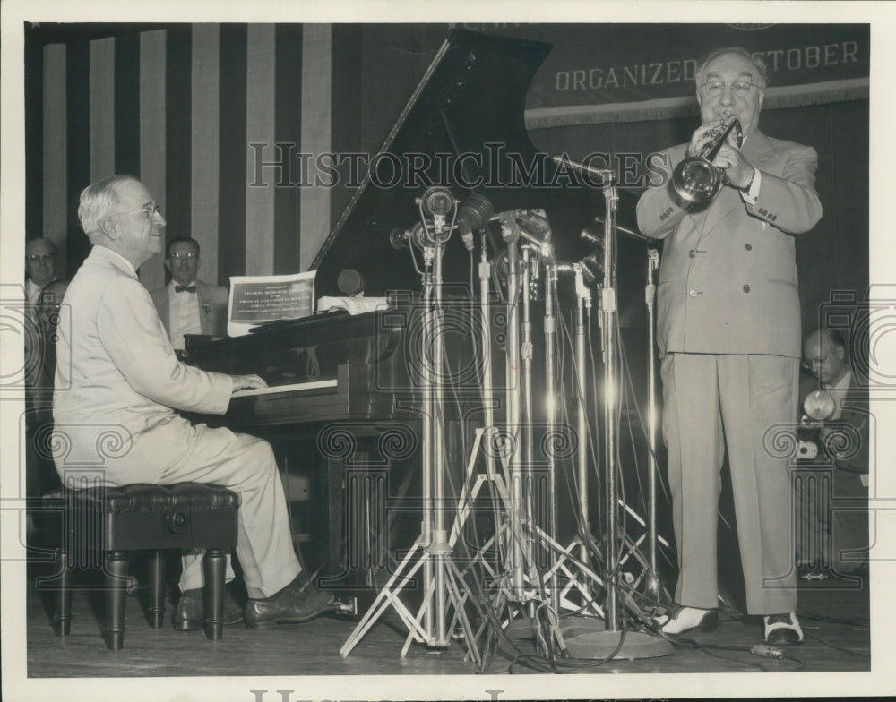 Press Photo Harry Truman and James. Petrillo play Hail, Hail the Gangs all Here.- Historic Images