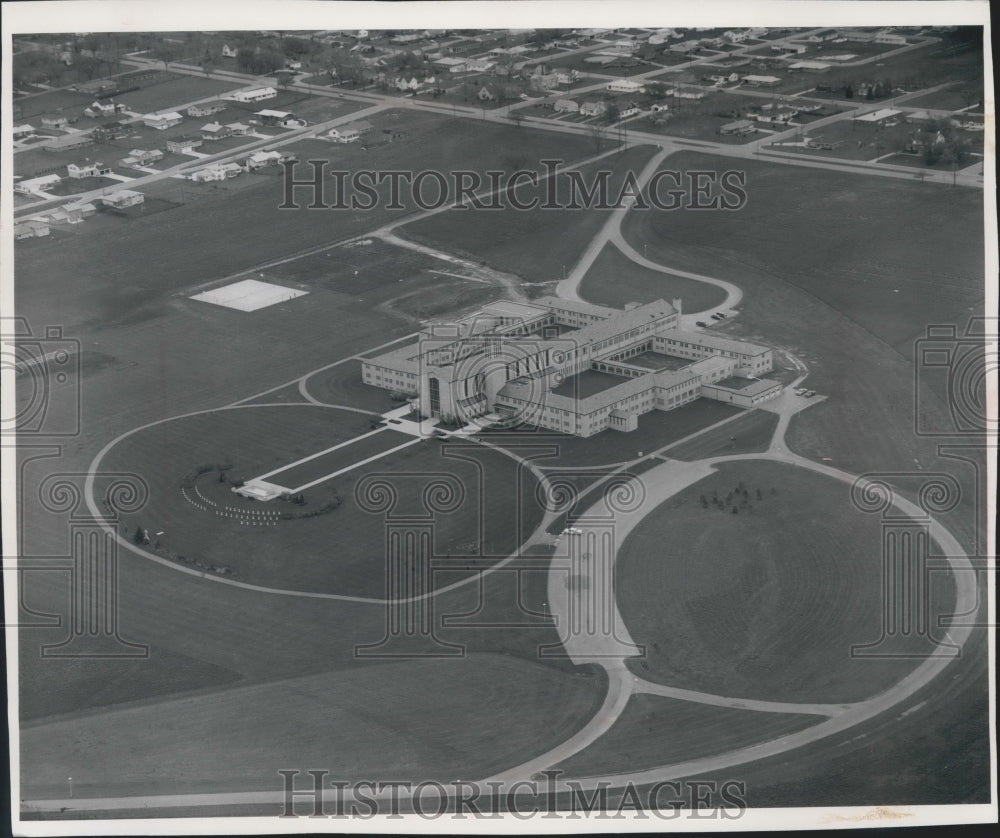 1963 Press Photo Aerial view, St. Norbert Abbey college- Historic Images