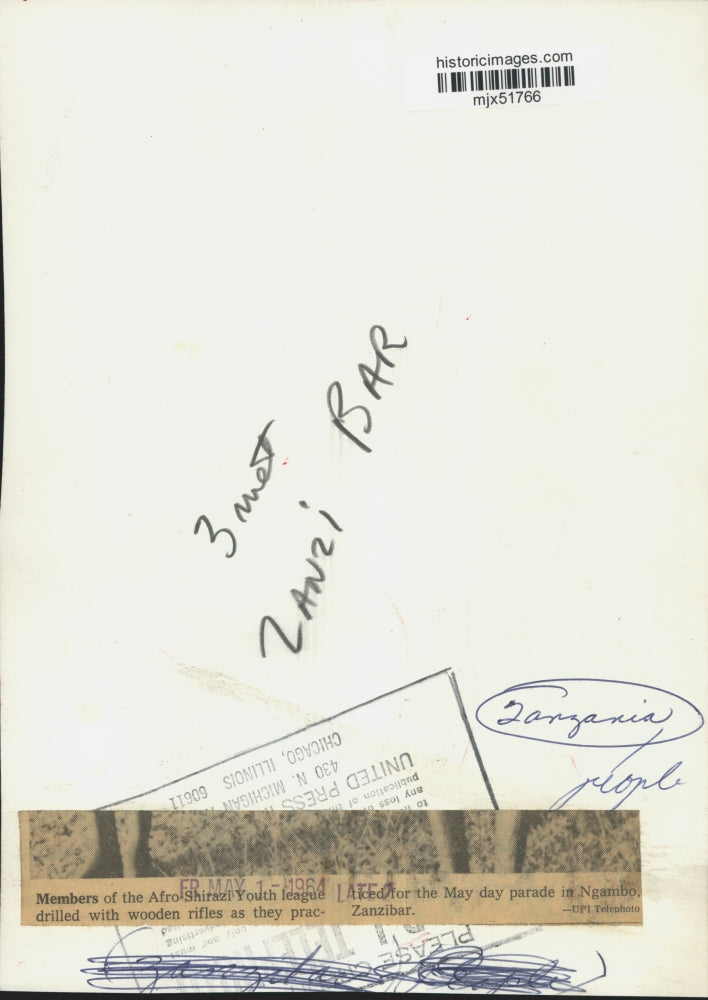 1964 Press Photo Afro-Shirazi Youth practice drills for Zanzibar May day parade