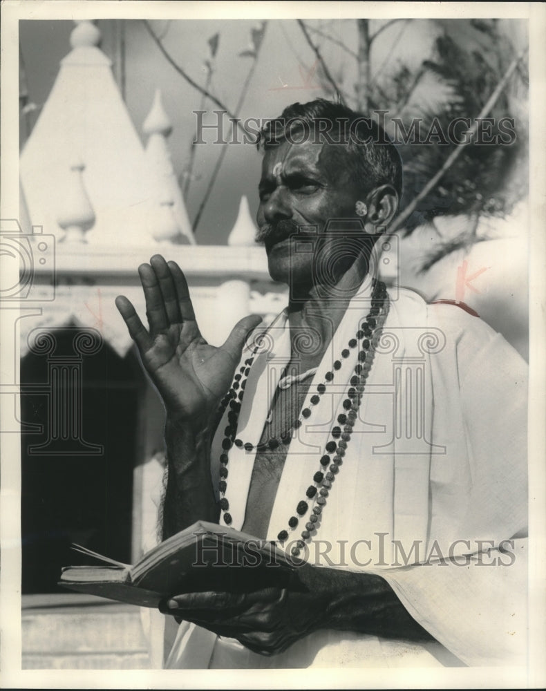 1956 Press Photo Man of East Indian descent preserves culture in Trinidad- Historic Images