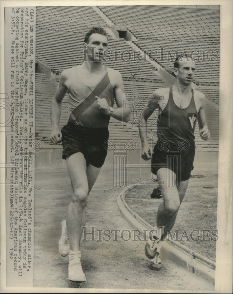 1962 Press Photo Runners Peter Snell & Barry Magee at Los Angeles Coliseum Track- Historic Images