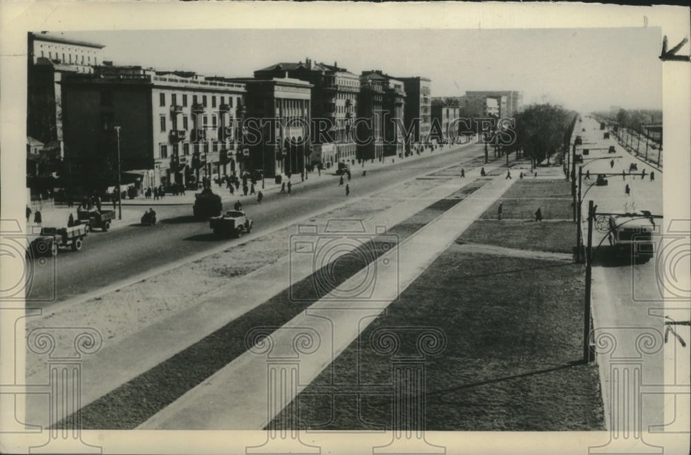 1948 Press Photo Post-war new Leningrad Highway in Moscow - mjx52963- Historic Images