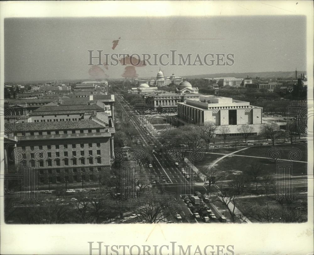 1964 Press Photo Aerial view of Smithsonian Institution in Washington, D.C.- Historic Images