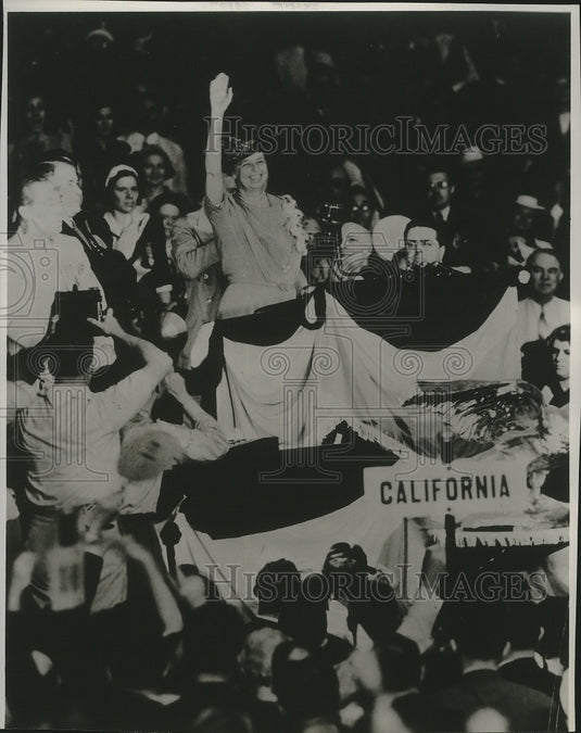 Press Photo Mrs Franklin D Roosevelt & others in California - mjx53499- Historic Images
