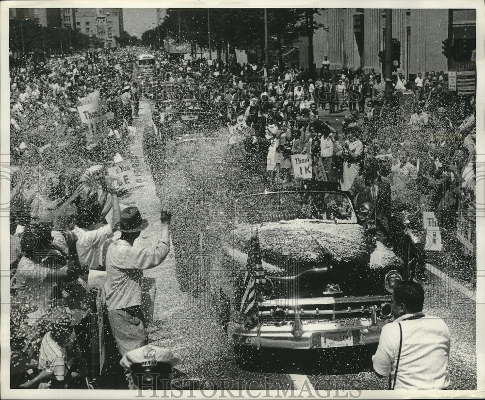 1960 Press Photo Millions Welcome President Eisenhower to Chicago - mjx53967- Historic Images