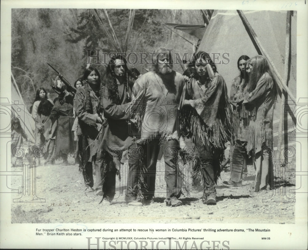 1980 Press Photo Charlton Heston captured by Indians in &quot;The Mountain Men&quot;- Historic Images