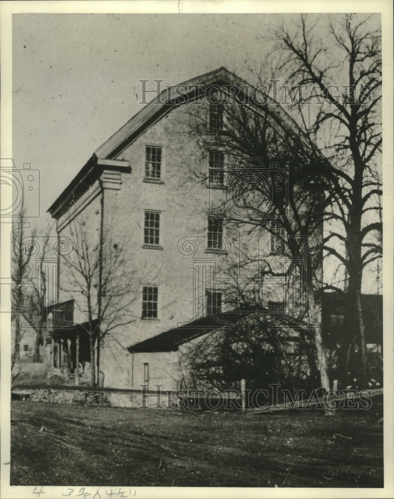 1937 Press Photo Concordia Mills Building, Hamilton, Wisconsin - mjx55688