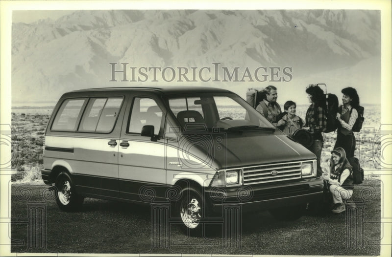Load image into Gallery viewer, 1985 Press Photo 1986 Ford Aerostar minivan. - mjx56281
